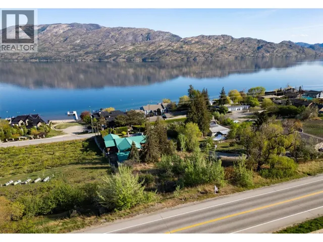5281 Tailyour Lane, Peachland, British Columbia V0H1X1