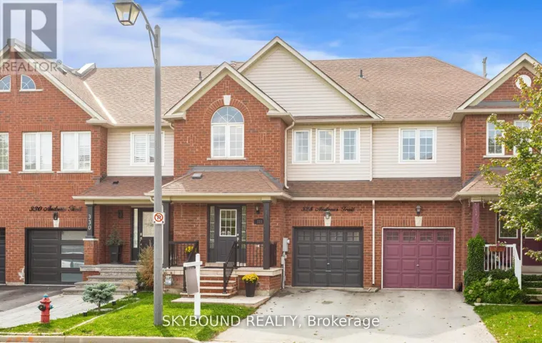 328 ANDREWS TRAIL E, Milton (CL Clarke), Ontario L9T6S5