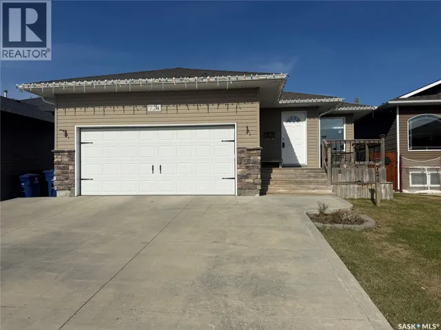 724 Quessy DRIVE, Martensville, Saskatchewan S0K0A2