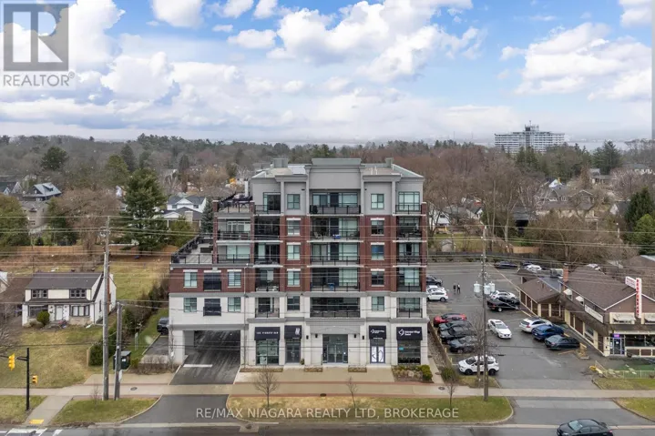 203 - 34 PLAINS ROAD E, Burlington (LaSalle), Ontario L7T0B9