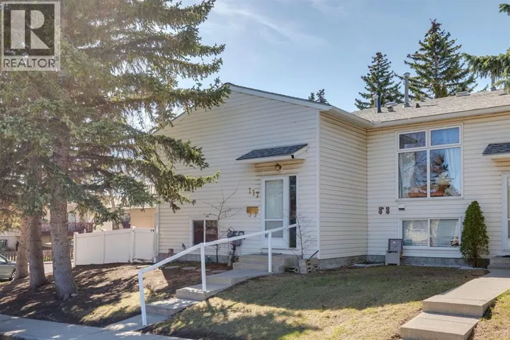 117 Sabrina Way SW, Calgary, Alberta t2w4j4