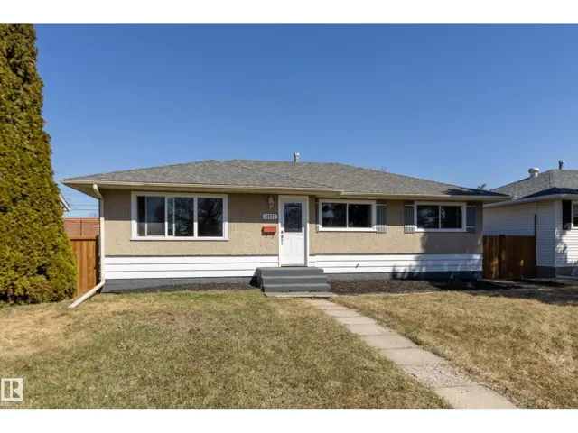 15972 110B AV NW, Edmonton, Alberta T5P1J4