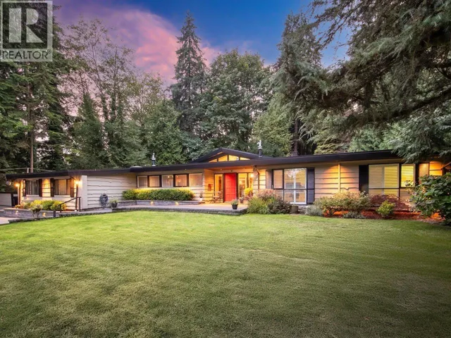 837 WILDWOOD PLACE, West Vancouver, British Columbia V7S1P2