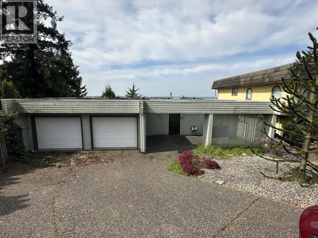 924 LONDON PLACE, New Westminster, British Columbia V3M4Z6