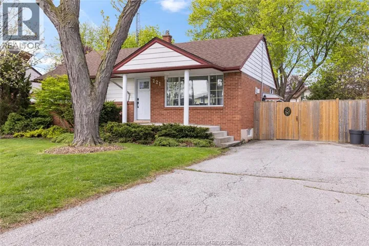 221 GRACE ROAD, Tecumseh, Ontario N8N2G6