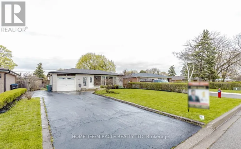 22 BRENTWOOD DRIVE, Brampton (Avondale), Ontario L6T1P9