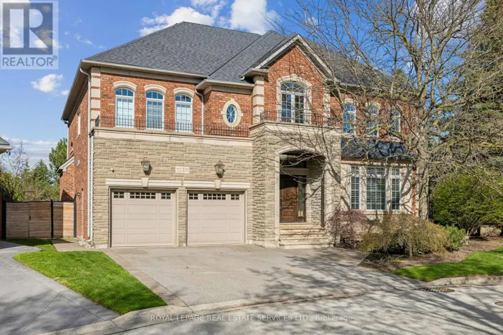 1020 VALLEY CREST CIRCLE, Oakville (RO River Oaks), Ontario L6H6W8