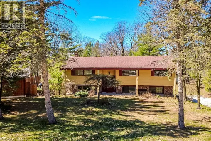 150 WOODLAND Drive, Wasaga Beach, Ontario L9Z2V4