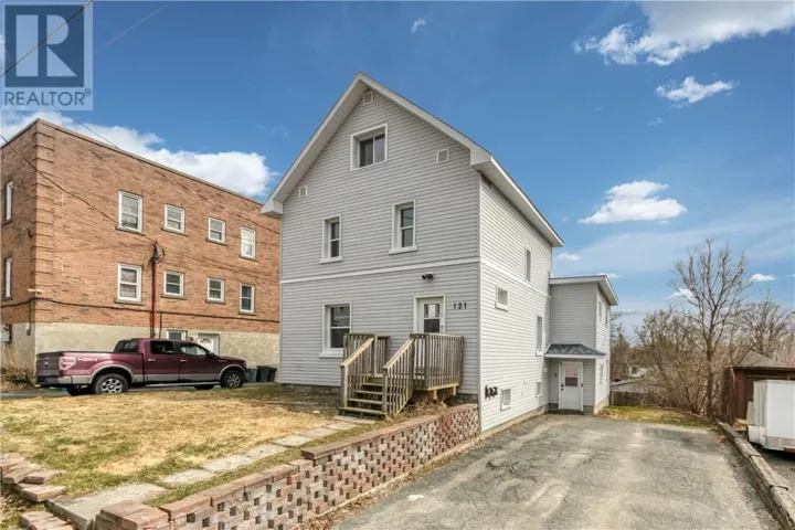 121 Bloor Street, Sudbury, Ontario P3C2K8