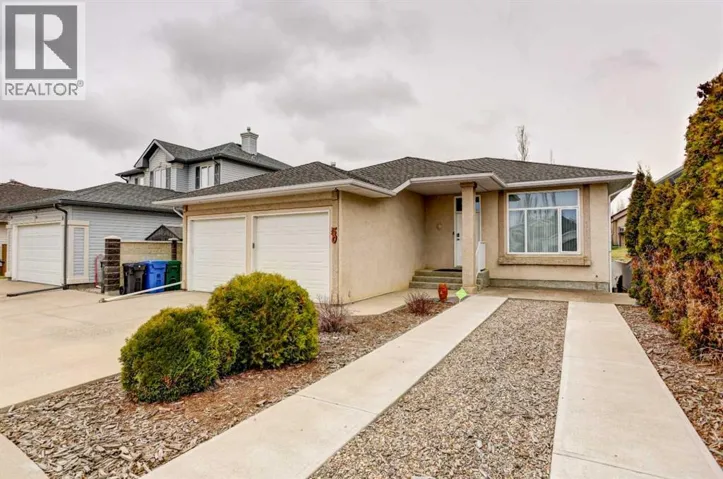 50 Sarcee Place W, Lethbridge, Alberta T1K7B6