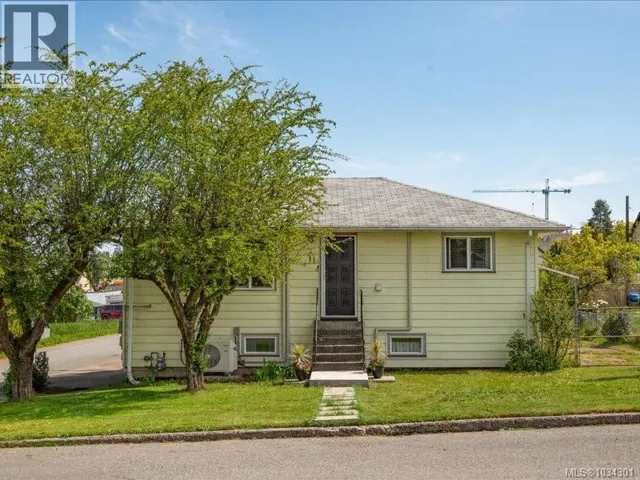 11 French St, Ladysmith, British Columbia V9G1A1