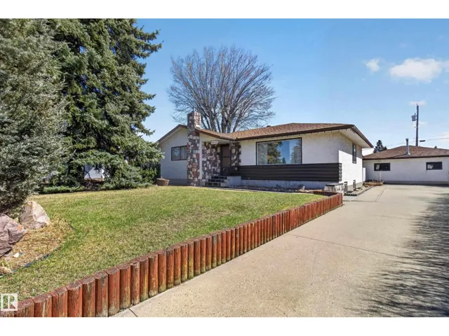 4607 104 AV NW, Edmonton, Alberta T6A0X3