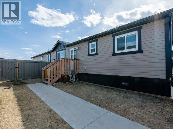 137, 11850 84 Avenue, Grande Prairie, Alberta T8W0M4