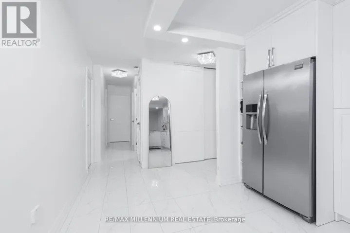 706 - 2645 KIPLING AVENUE W, Toronto (Mount Olive-Silverstone-Jamestown), Ontario M9V3S6