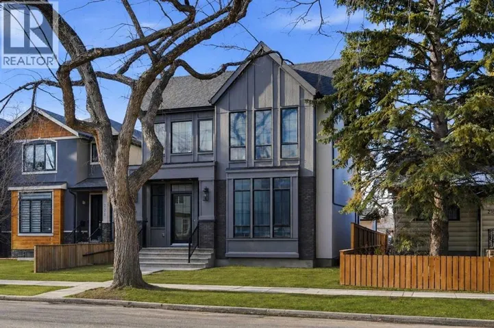 218 19 Avenue NW, Calgary, Alberta T2M0Y2