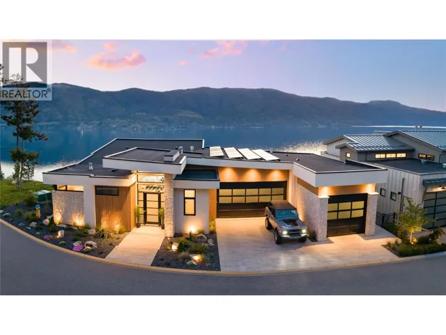 3442 Arrowroot Drive, Kelowna, British Columbia V1V3G2