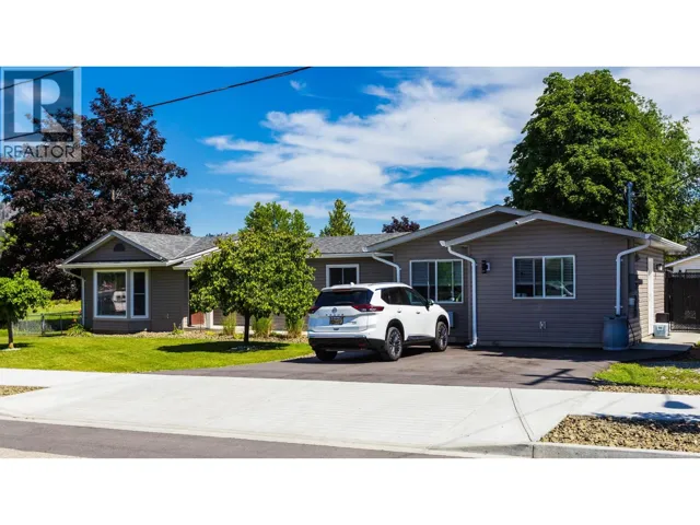 1490 Cornwall Road, Kelowna, British Columbia V1X1N9