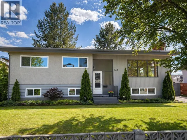 743 Kinnear Avenue, Kelowna, British Columbia V1Y5B2