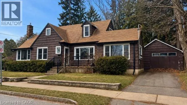 96 ORCHARD Avenue, Simcoe, Ontario N3Y3H1