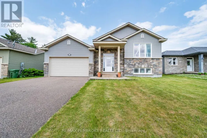 547 GARDNER CRESCENT, Petawawa, Ontario K8H0C4