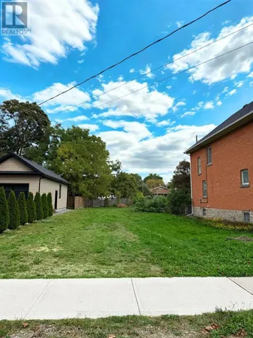 299 BEECH STREET, Collingwood, Ontario L9Y2T7