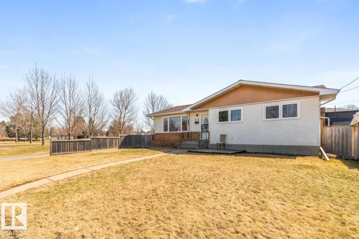 4641 116 AV NW, Edmonton, Alberta T5W0X5