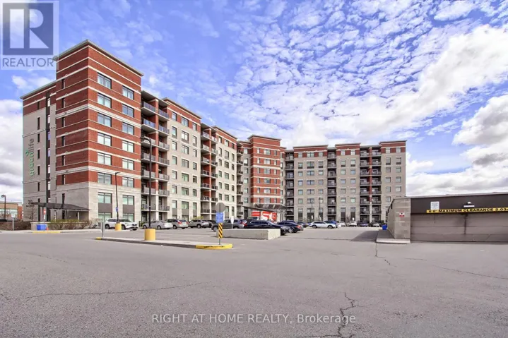 422 - 39 NEW DELHI DRIVE E, Markham (Cedarwood), Ontario L3S0E1