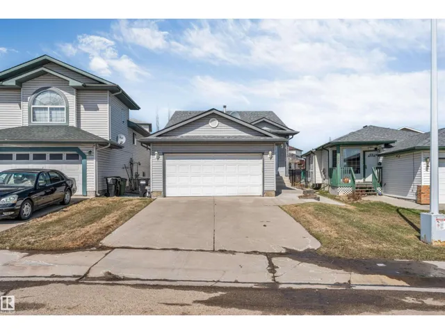 4812 148 AV NW, Edmonton, Alberta T5T2X1