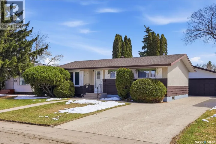 4 Malta CRESCENT, Saskatoon, Saskatchewan S7L3W1
