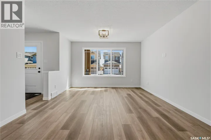 3156 Green Turtle ROAD, Regina, Saskatchewan S4V4C5