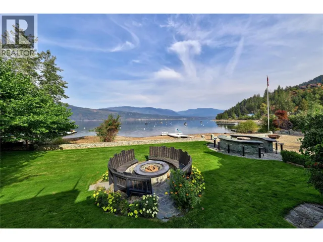 2483 Rocky Point Road, Blind Bay, British Columbia V0E1H1