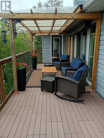 6 VANSTON ROAD, Leeds and the Thousand Islands, Ontario K0E1R0