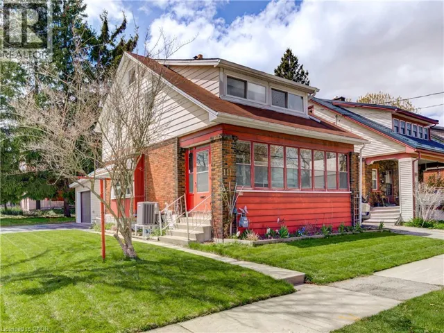 111 SIMEON Street, Kitchener, Ontario N2H1S6