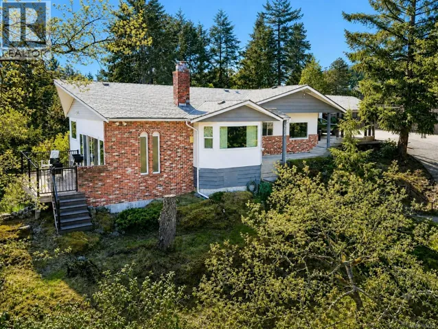 3120 Robin Hood Dr, Nanaimo, British Columbia V9T1P1