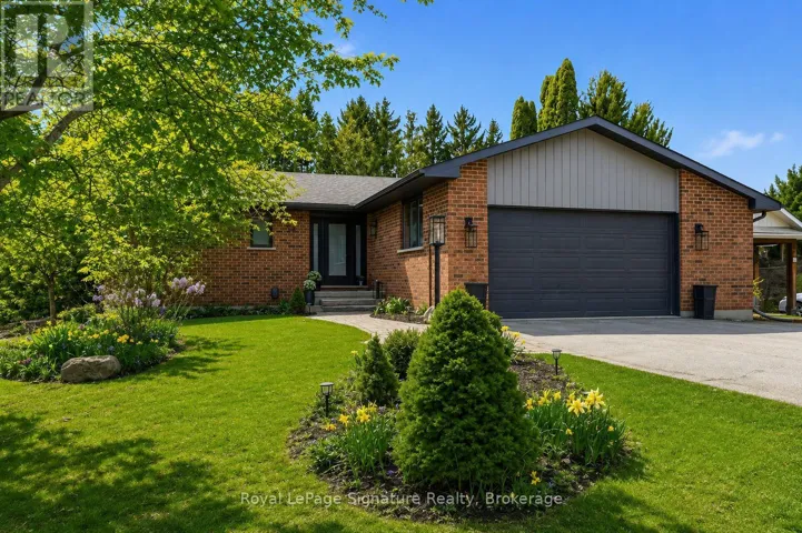 98 MOORE CRESCENT, Blue Mountains, Ontario N0H2P0
