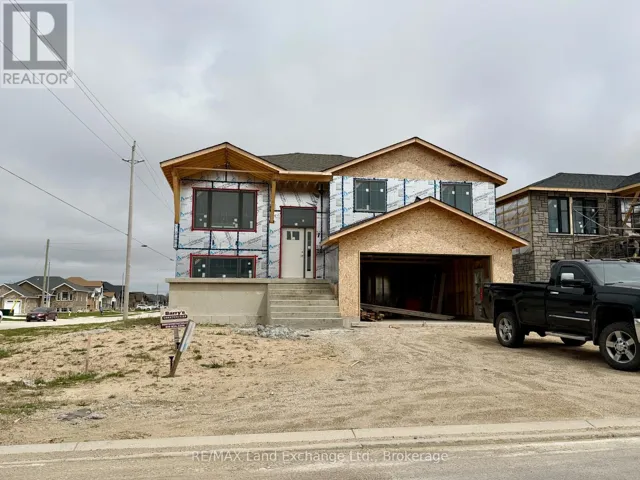 427 BURNSIDE STREET, Saugeen Shores, Ontario N0H2C3