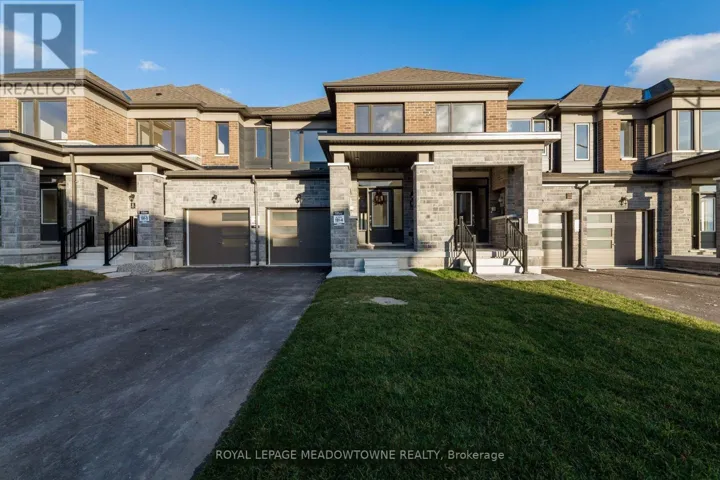 6 PRUDHOE TERRACE, Barrie, Ontario L9S2Z8