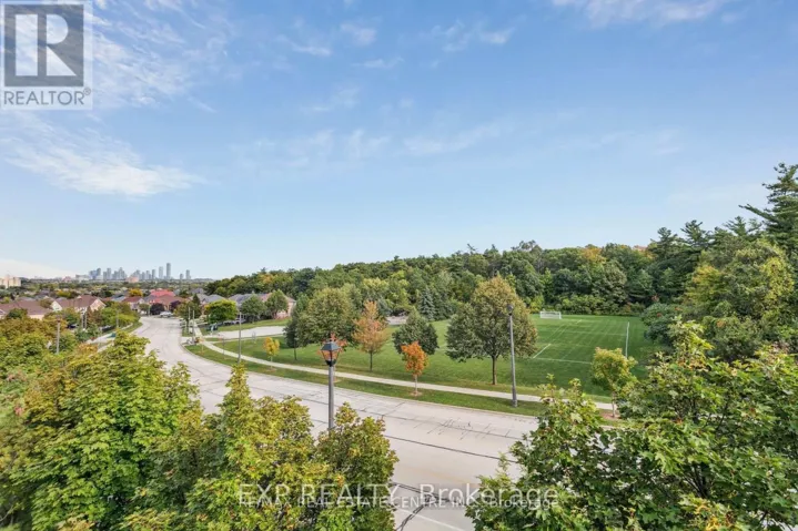 111 - 5260 MCFARREN BOULEVARD, Mississauga (Central Erin Mills), Ontario L5M7J5