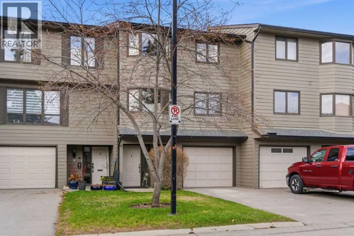 6, 23 Glamis Drive SW, Calgary, Alberta T3E6S3