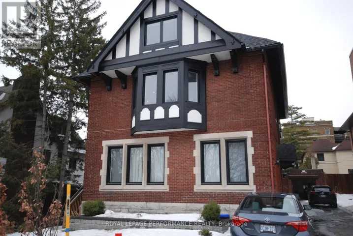 6 - 4 RANGE ROAD, Ottawa, Ontario K1N8J3