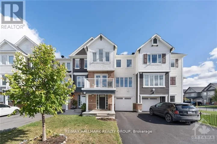 318 WILLOW ASTER CIRCLE, Ottawa, Ontario K4A1C6