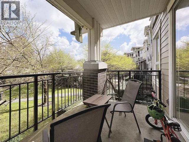 219 5788 SIDLEY STREET, Burnaby, British Columbia V5J5E5