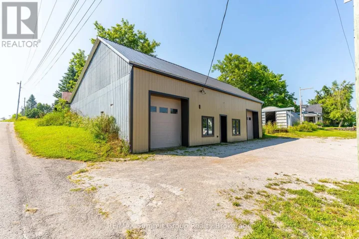 140 & 145 WELLINGTON STREET, Grey Highlands, Ontario N0C1C0
