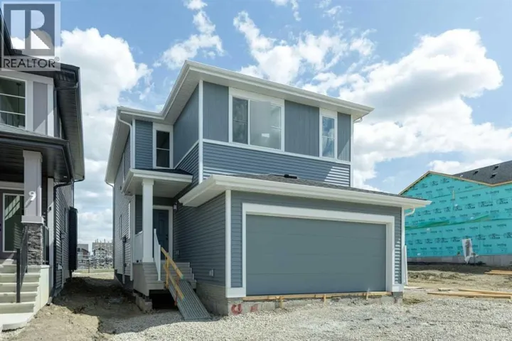 17 Southborough Common, Cochrane, Alberta T4C3J8