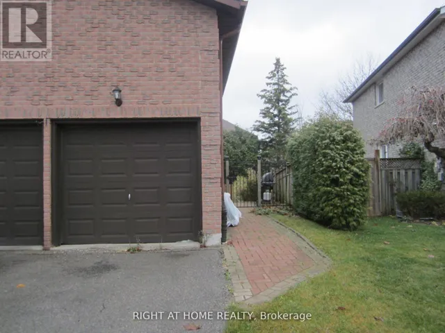 BSMNT - 248 OSMOND CRESCENT, Newmarket (Bristol-London), Ontario L3Y7L2