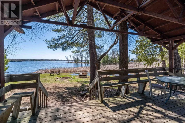52 TOTEM HEIGHTS ROAD, Curve Lake First Nation 35, Ontario K0L1R0