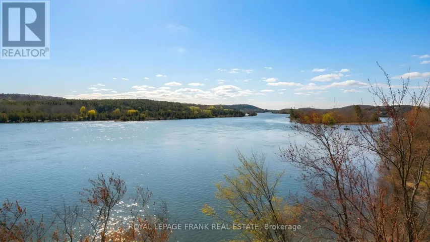 55 PRIOR LANE, Quinte West (Frankford Ward), Ontario K0K2C0