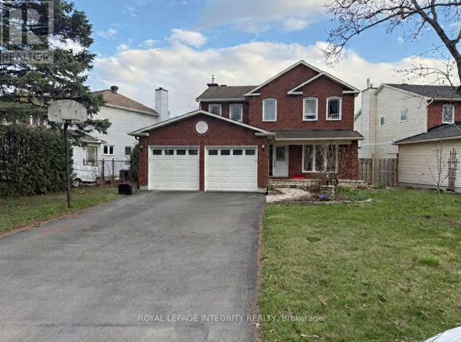 63 TOPLEY CRESCENT, Ottawa, Ontario K1G4M7