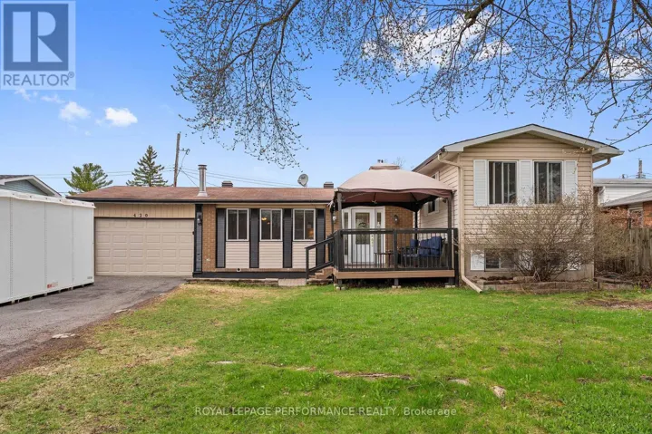 420 HATFIELD CRESCENT, Ottawa, Ontario K1E1M8