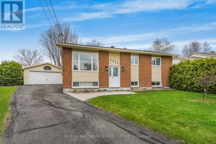 1235 CAMPEAU CRESCENT, Clarence-Rockland, Ontario K4K1B6